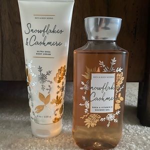 Bath & Body Works Snowflakes and Cashmere body cream and shower gel
